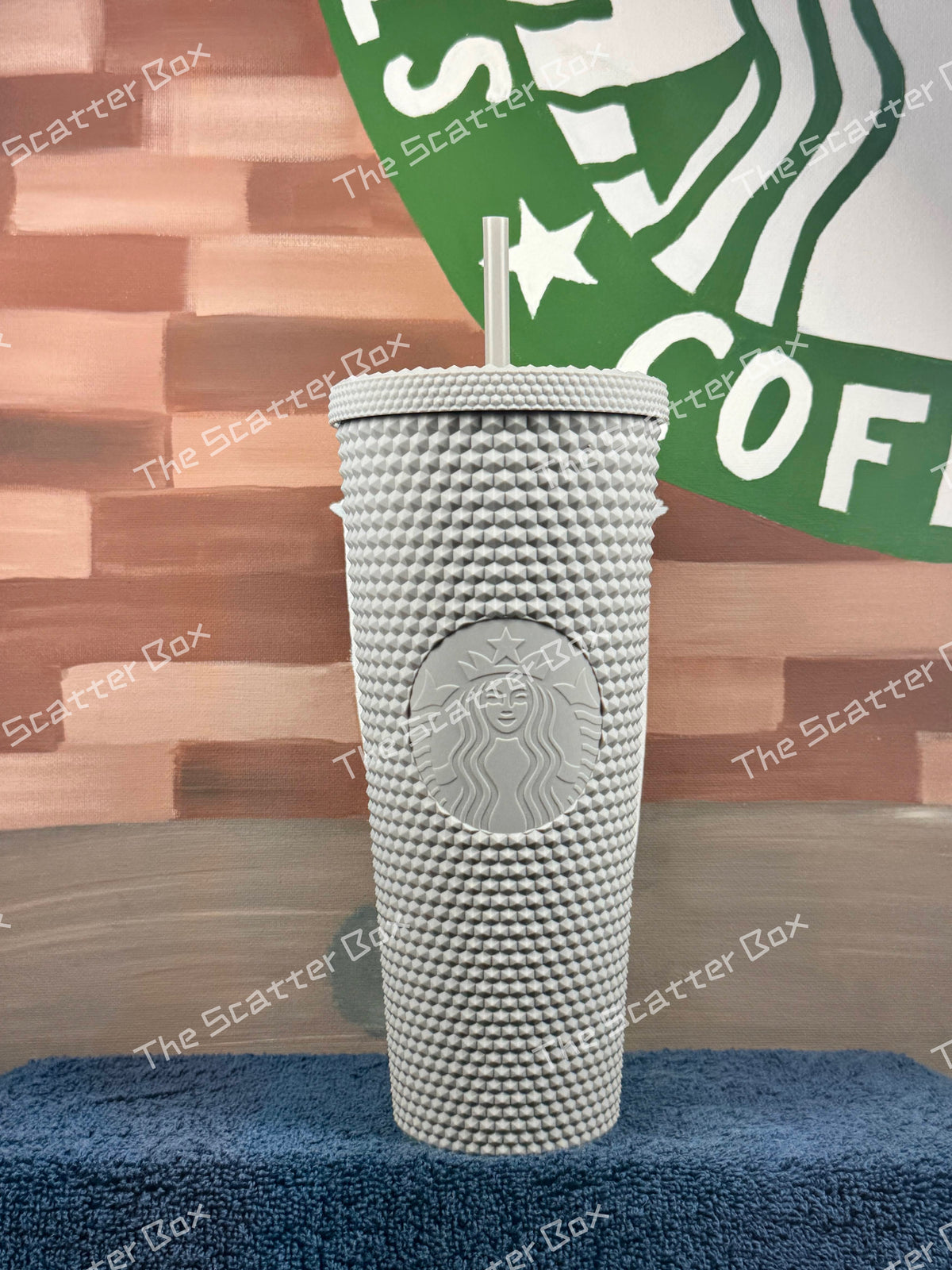 Starbucks 2020 Taiwan Cool Grey (Grey/OG Matte Grey) Studded Venti