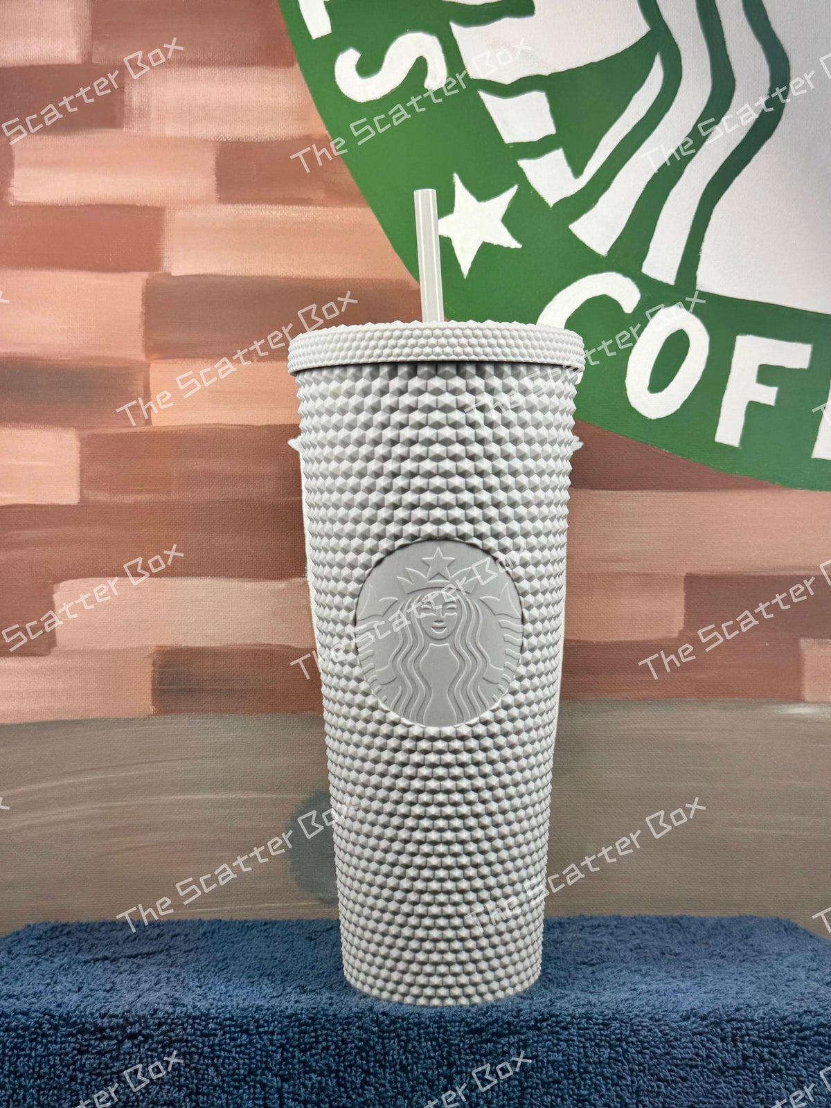 Starbucks 2021 Taiwan Grey Studded Venti