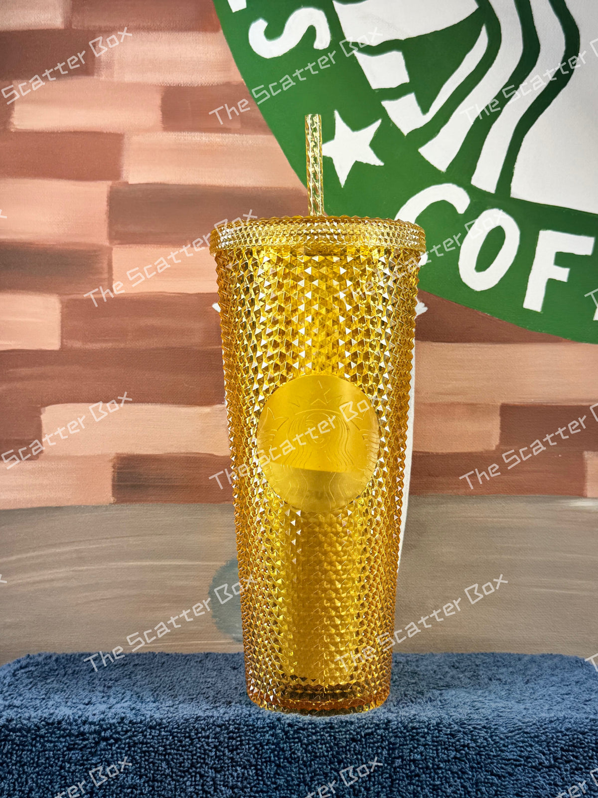 Starbucks 2022 Taiwan Twilight-Translucent Gold (Gold Bling) Studded Venti