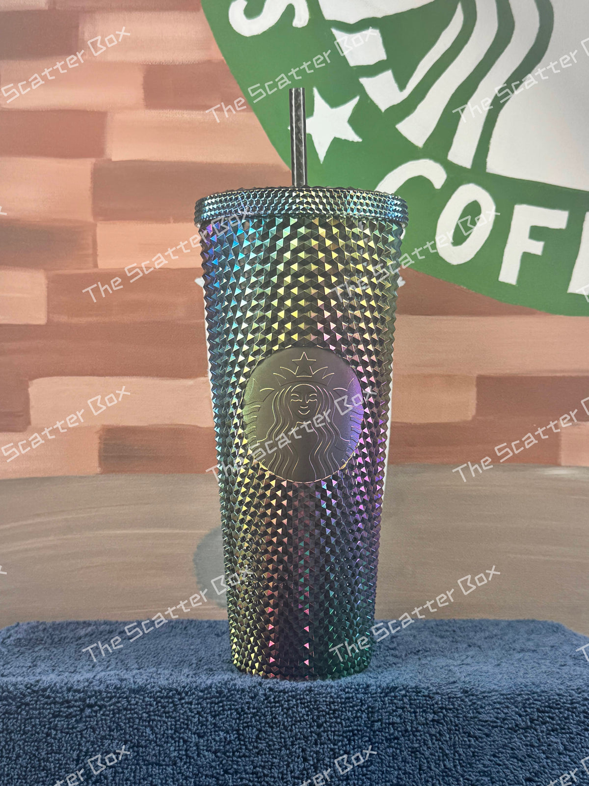 Starbucks 2023 USA Black Oil Slick Studded Venti
