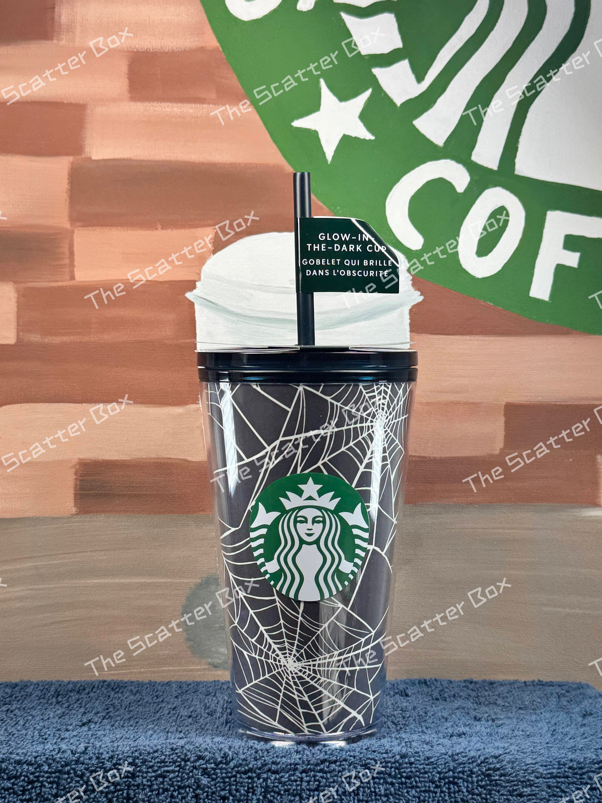 Starbucks Halloween Glow in the Dark Black Spider Web Grande Tumbler