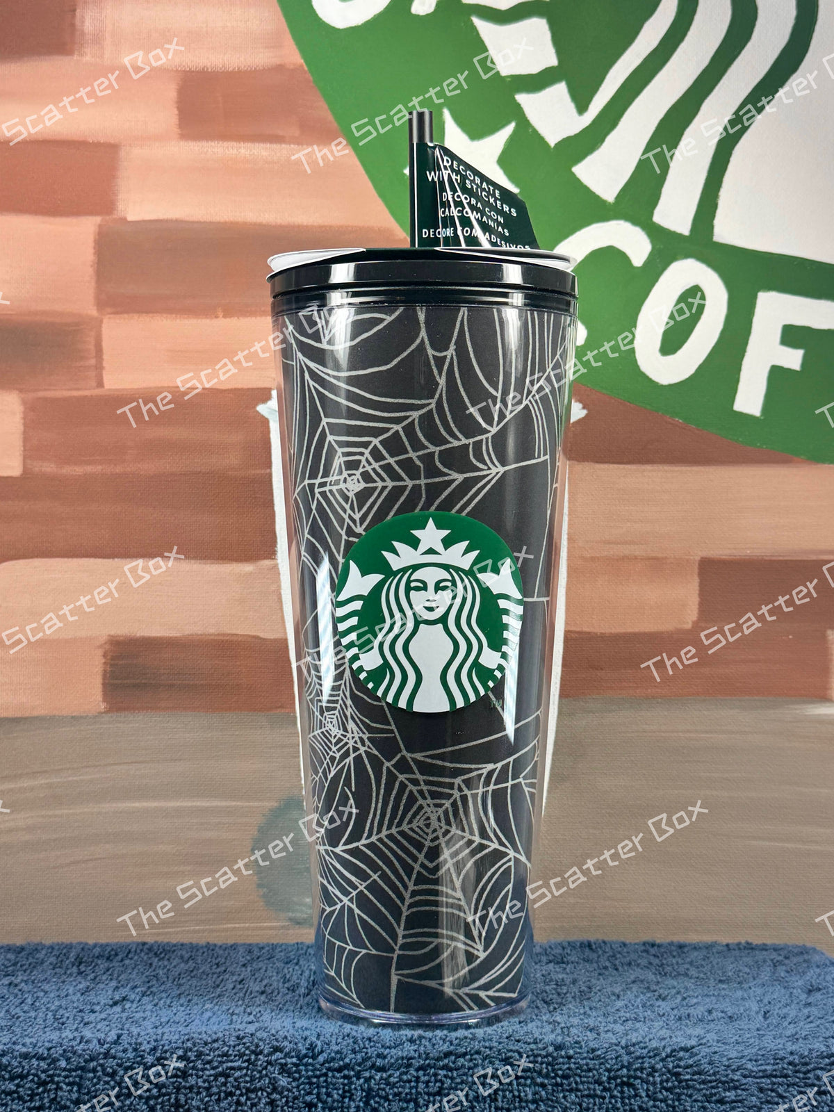 Starbucks Halloween Glow in the Dark Black Spider Web Venti Tumbler