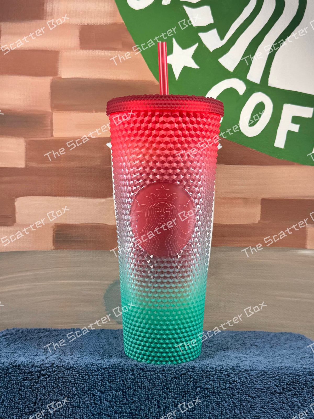 Starbucks 2023 Taiwan Jungle Summer Red/Green Studded Venti