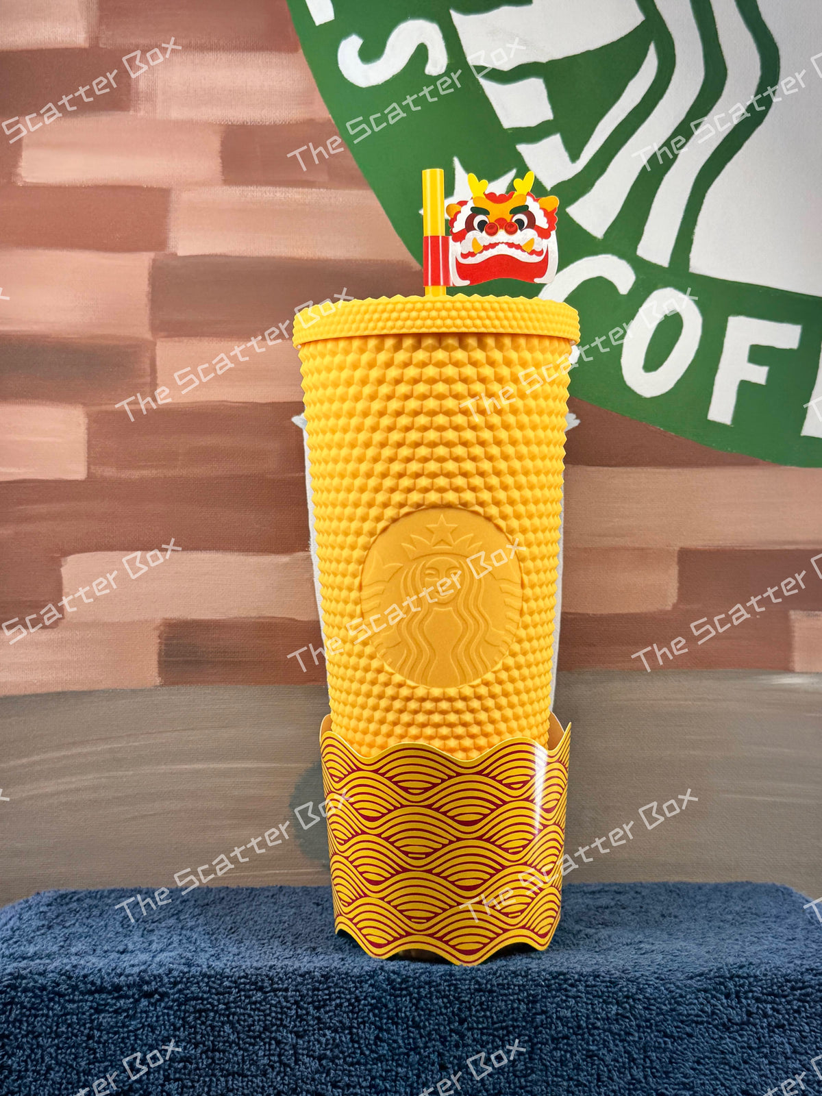 Starbucks 2023 Indonesia CNY 23 Yellow (Lion Dance Yellow) Studded Venti